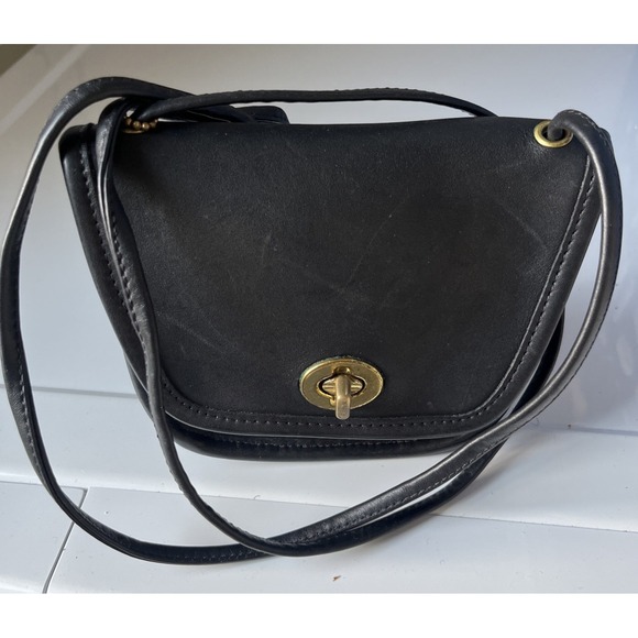 VTG Coach Everett Mini Coin Bag Black Leather Small Crossbody Purse USA 9934 - Picture 2 of 16